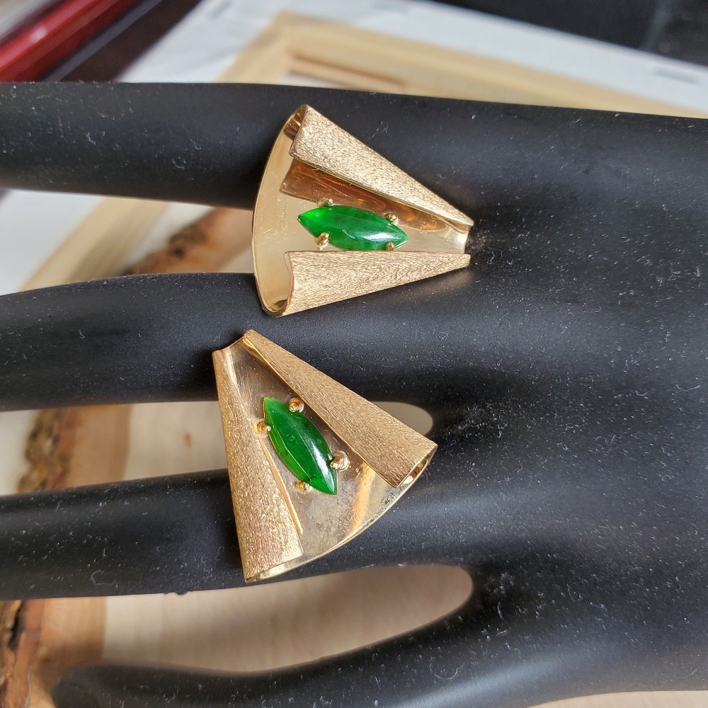 Heavy Solid 14K Gold Earrings with Green Marquise Nephrite Jade Accent